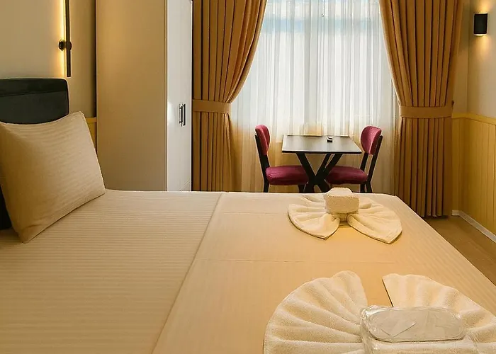 Hotel Taksim Vista 3*