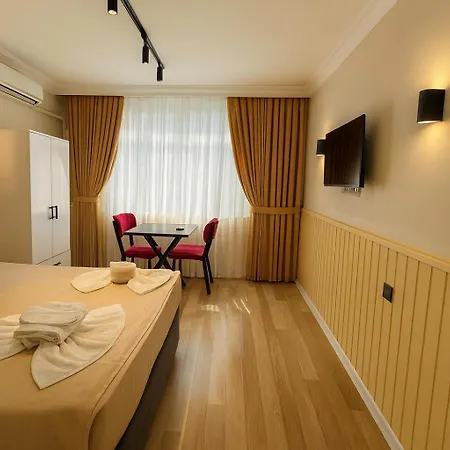 Hotel Taksim Vista 3*