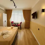 Hotel Taksim Vista 3*